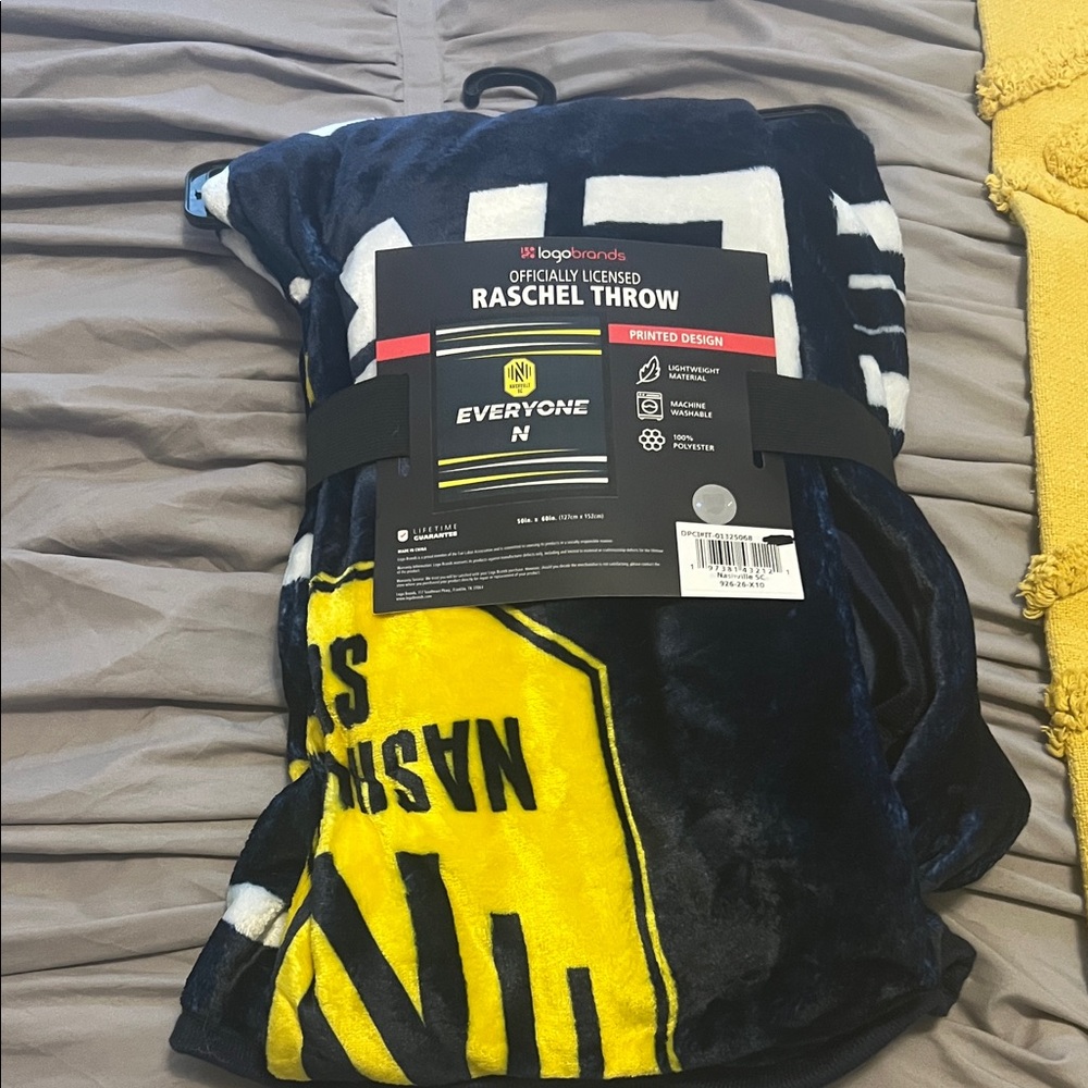 Nashville SC throw blanket